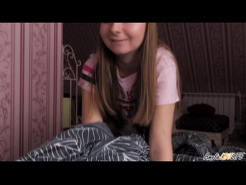 ❤️ Blondie-k bere BFF-ren sakon zurrupatzen du eta esperma jasotzen du ahoan ❤️ Etxeko pornoa gurean eu.xxxnd-com.ru ❌❤